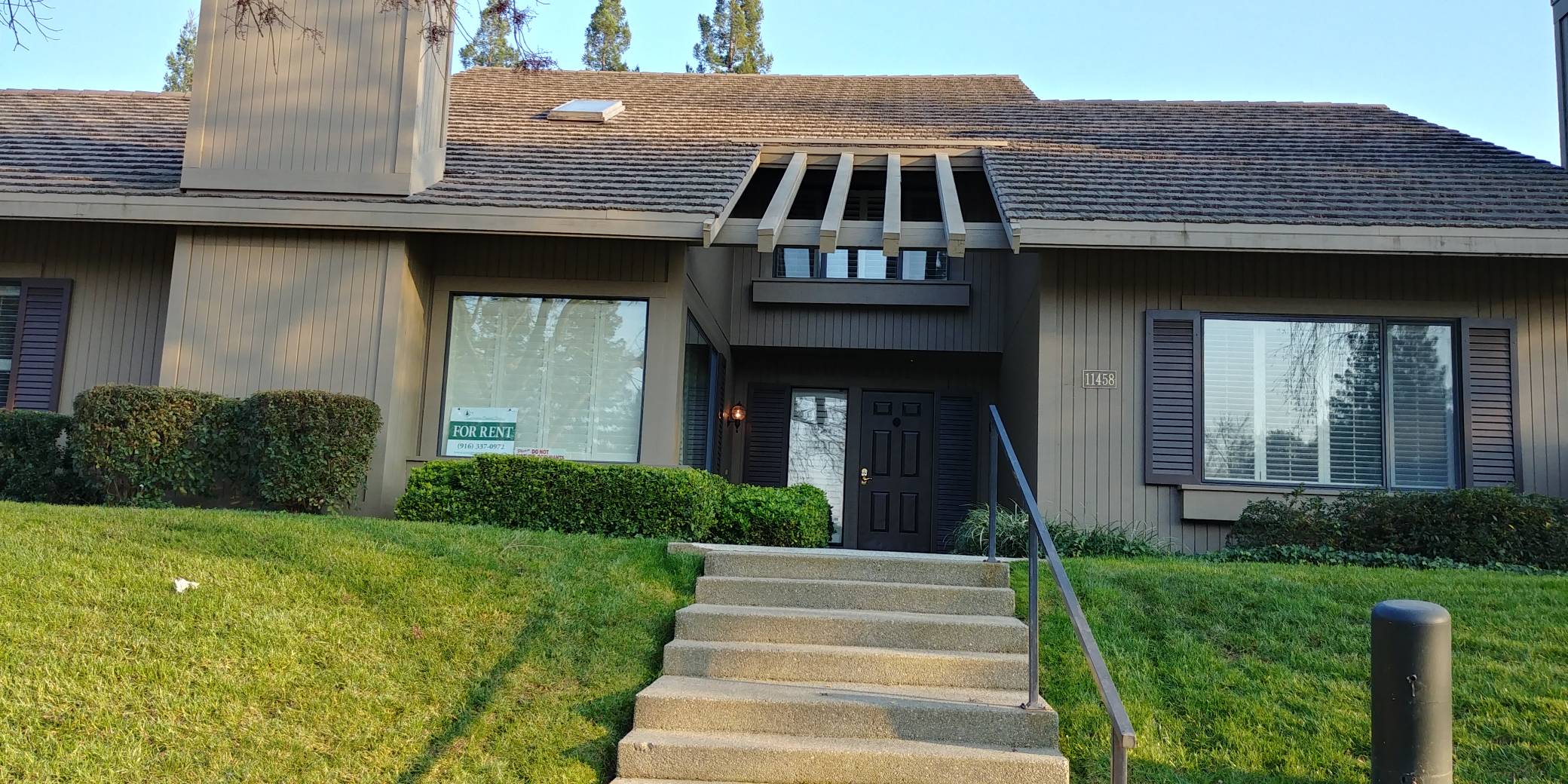 11458 Coloma Rd